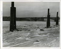 Ice Under The Eads Bridge
